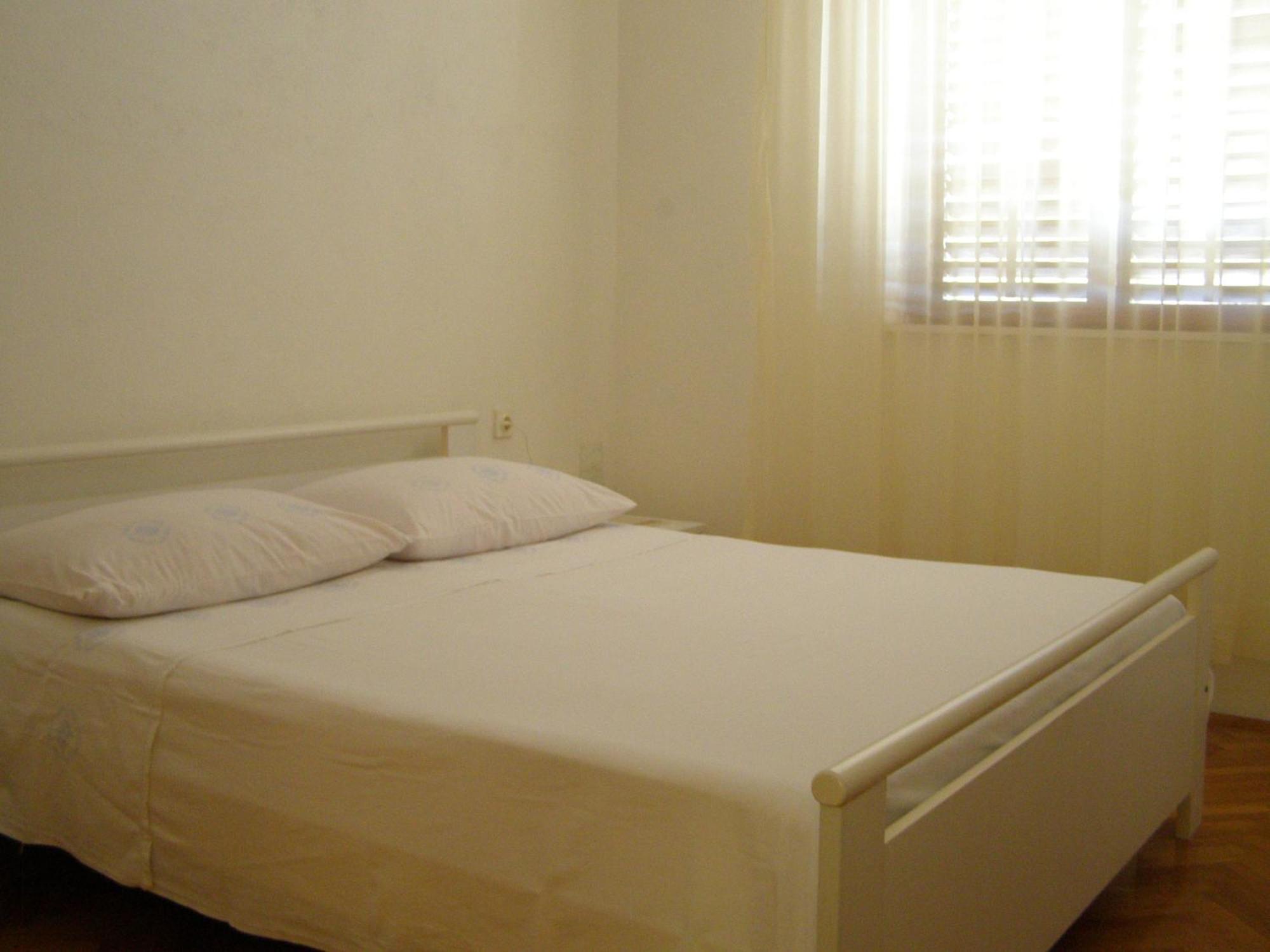 Apartment Marija Brbinj Exterior photo